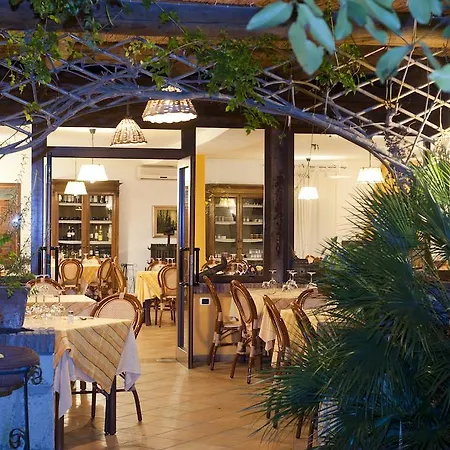 Poggio Del Sole Hotel 3*